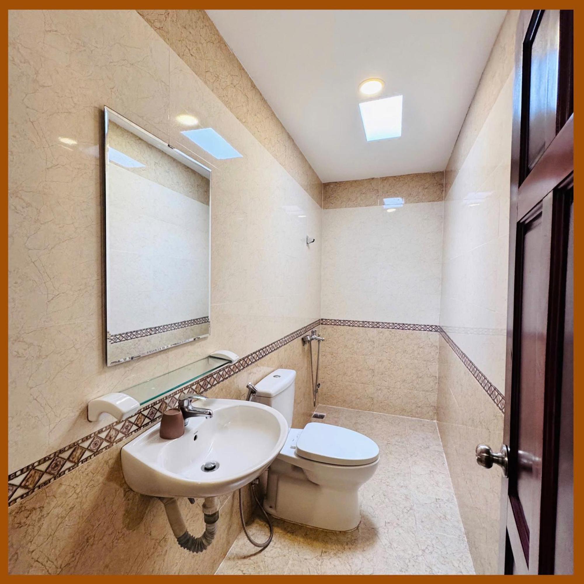 Nam Xuan Premium Hotel Dalat Exterior foto